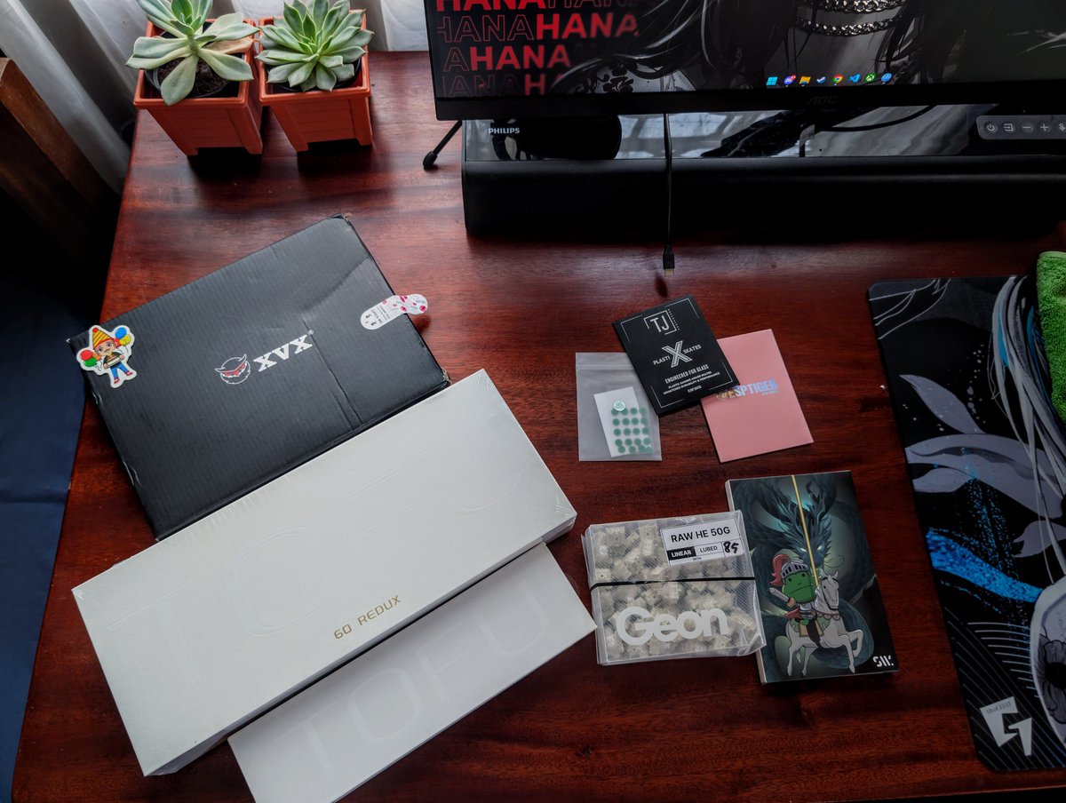 Big thank you to @1nspirelove for helping me start off my keyboard journey 🙏
And the skates 👀