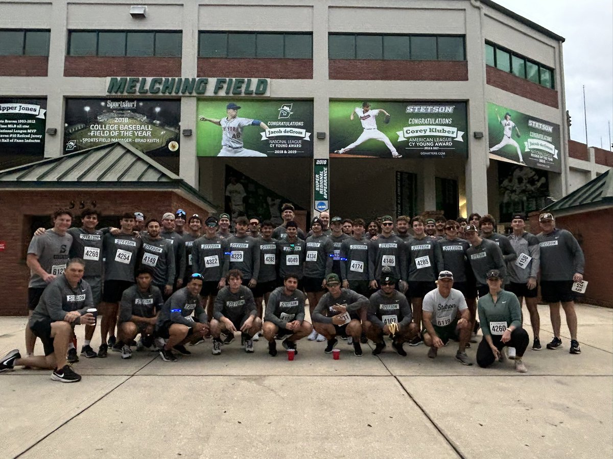 StetsonBaseball's tweet photo. The boys ready to go for the annual #MeStrong 5k! Always a great day and event!! #GoHats https://t.co/lavIFC2HWx