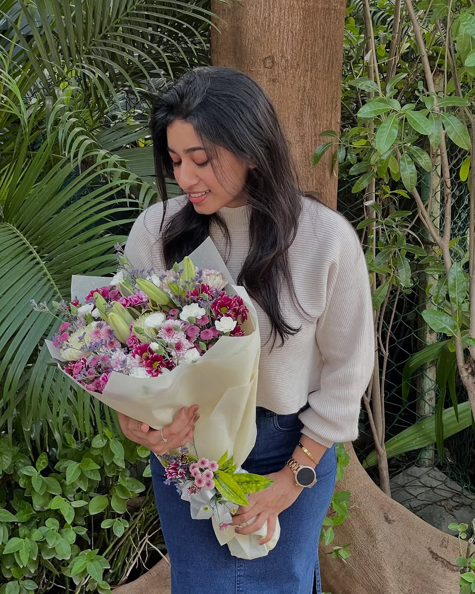 Weekendvibes_'s tweet image. Swetha Venugopal 🤍💐

#Swetha #SwethaVenugopal