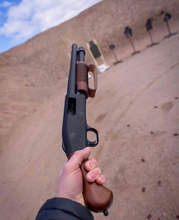 Mossberg tweet media