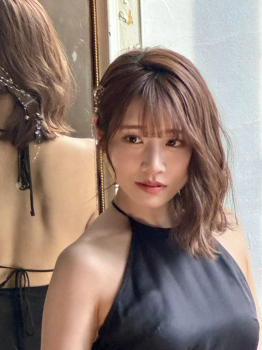 SunJ3KnPHqwAFPp's tweet image. 河北彩伽「作撮り見学&打ち上げ会」。
さいちゃんに真剣に向き合う3時間。
あまりの美しさに夢と現実を行き来しながら、素敵なお写真を撮る事が出来ました。
さいちゃん、福島さん、スタッフ様、絡んでいただきましたファンの皆様、本当にありがとうございました✨✨…