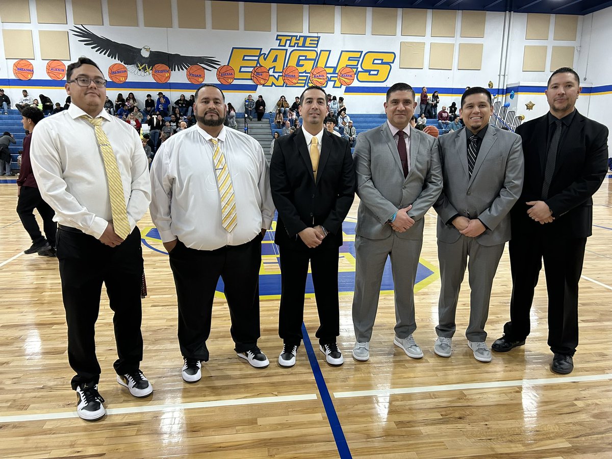 San Elizario Boys Basketball (@se_eaglehoops) on Twitter photo Last night we contributed to what is bigger than basketball, cancer awareness for <a href="/CoachesvsCancer/">Coaches vs. Cancer</a> alongside the Ysleta basketball staff. Thank you coaches for joining us! Let’s always focus on winning the fight and never giving up! #SuitsAndSneakers <a href="/Agon9494/">Coach Gonzalez</a> <a href="/TroyEnriquezSE/">T. Enriquez SE</a> Last night we contributed to what is bigger than basketball, cancer awareness for <a href="/CoachesvsCancer/">Coaches vs. Cancer</a> alongside the Ysleta basketball staff. Thank you coaches for joining us! Let’s always focus on winning the fight and never giving up! #SuitsAndSneakers <a href="/Agon9494/">Coach Gonzalez</a> <a href="/TroyEnriquezSE/">T. Enriquez SE</a>