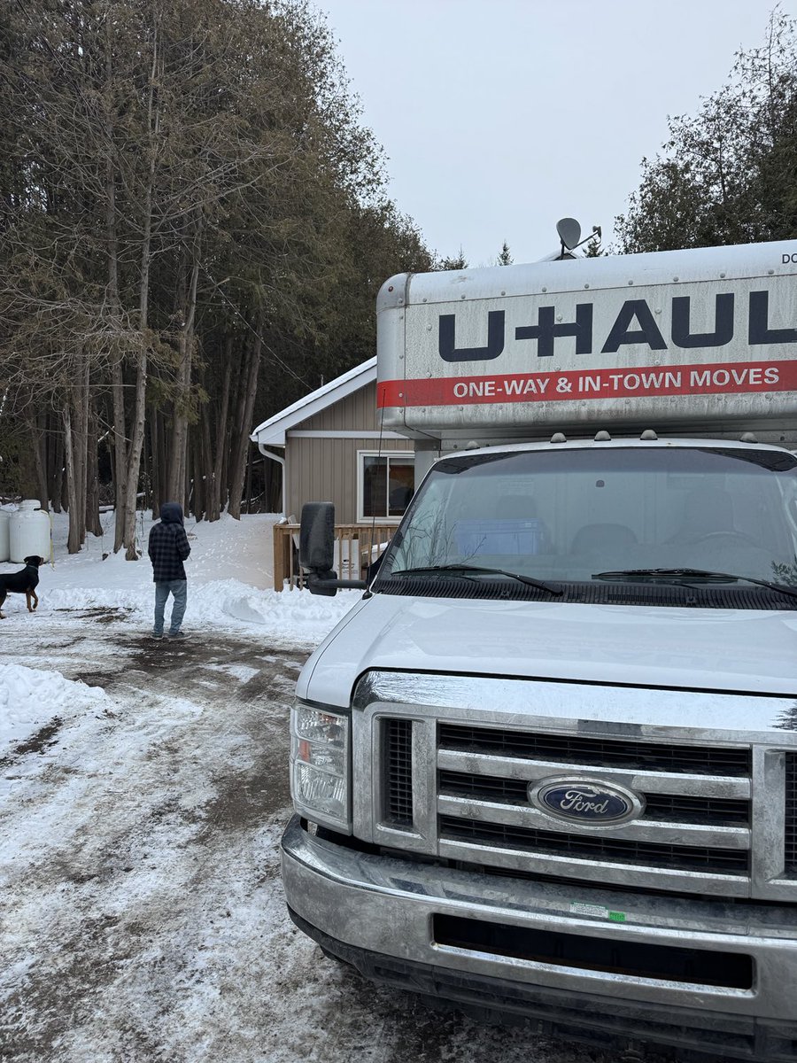 Solana Leonard ✘ tweet media