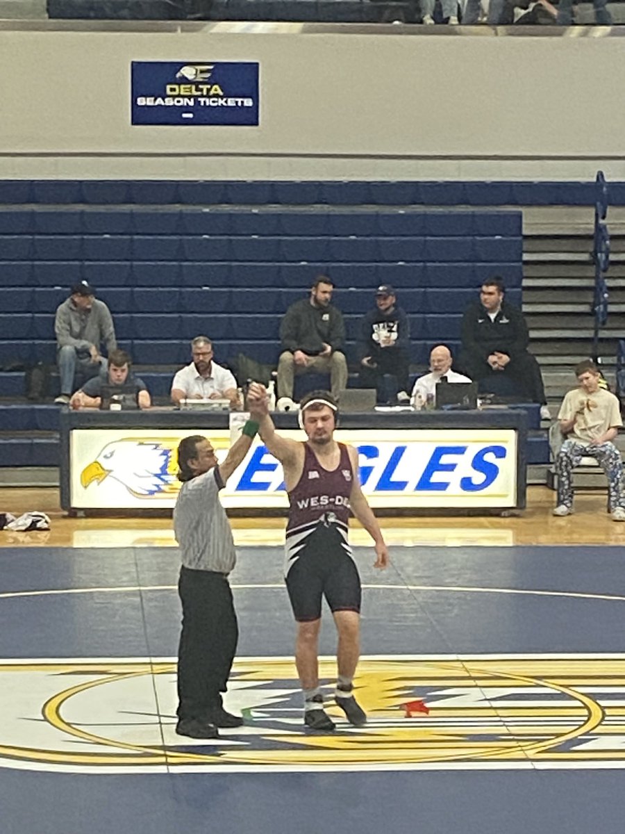 HS_AP_Warriors's tweet image. More Warrior wrestling action this morning at Delta! Keep it up Warriors! #wdpride @WesDelAthletics