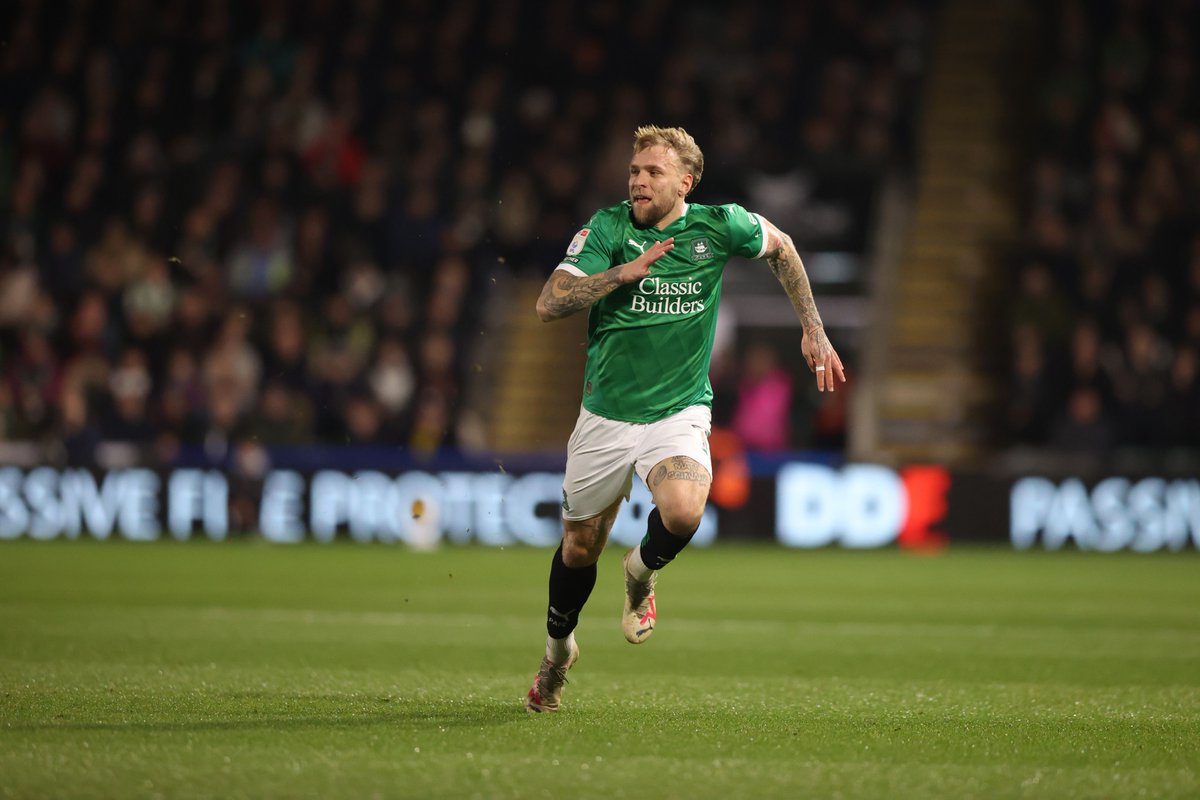 Tymoteusz Puchacz appreciation tweet ('X') 🇵🇱

This lad was an absolute unit today! Getting stuck in and setting up Hardie for the 2nd goal!

My MOTM🏅

#pafc