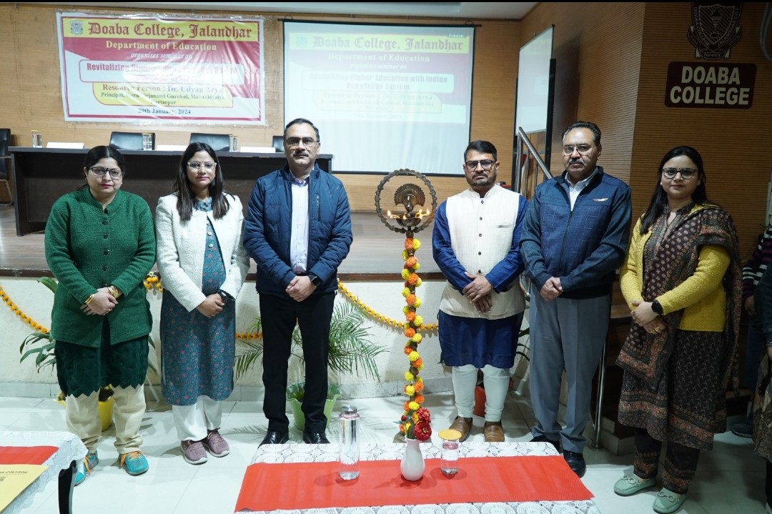 dcj_official's tweet image. Department of Education, Doaba College, Jalandhar organized a seminar on the theme “Revitalizing Higher Education with Indian Knowledge System” on 29.01.2025. 
#IndianKnowledgeSystem #indianknowledge #bhartiyagyanparampara #DoabaCollegeJalandhar
#PrincipalPardeepBhandari