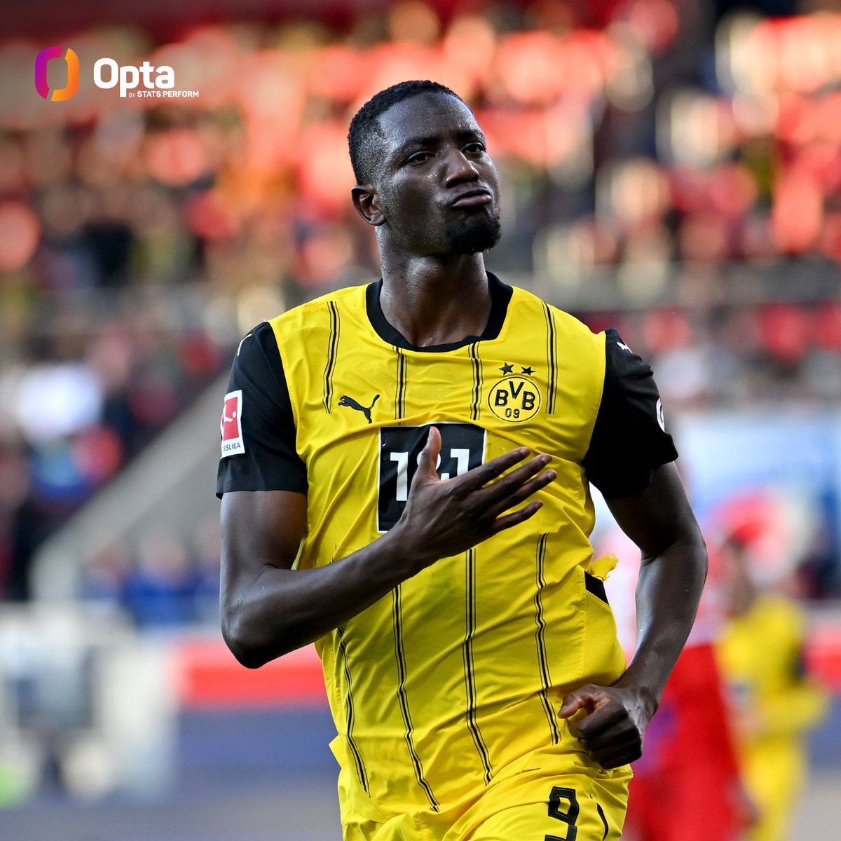 OptaFranz's tweet photo. 6 - Borussia Dortmund's Serhou Guirassy has scored six goals in all competitions in 2025; more goals than any other Bundesliga player has managed to score since the turn of the year. Thriving. #FCHBVB @Guirassy_19 https://t.co/U1VqCrsm3y
