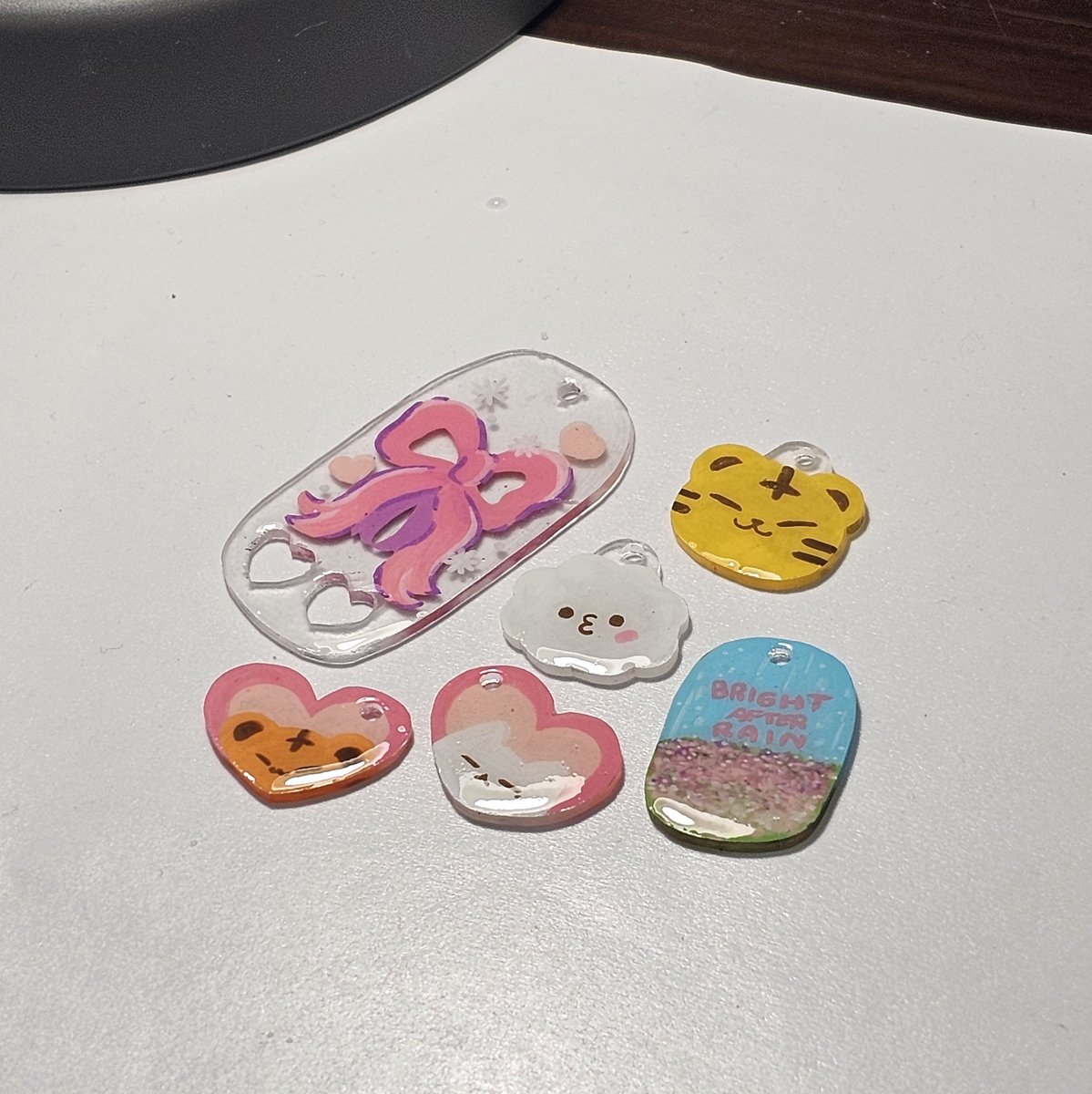 mouishappy's tweet photo. shrink plastic workshop 🎨🪄 #withmoonshot
cant escape the howoo blood in me 🐯🍚🎀✨️ https://t.co/UNAN5G2579