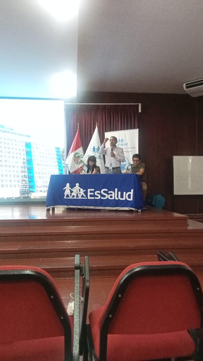 Willy_PonceC's tweet photo. #Viernes 31 de enero asamblea base Hospital Rebagliati, muy comprometidos e identificados en la lucha por mejores beneficios, asumir acciones de lucha para el pago inmediato de Laudo 2019 ⁦@FedCut⁩ ⁦@josue_cuzcano⁩ ⁦@AngelDionicioO1⁩ ⁦@alansableUNI⁩ https://t.co/4eS9Zh3Jgh