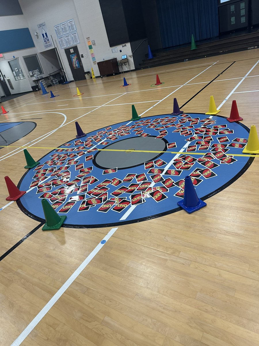 When I walk through the gym for bus duty I get a 👀 at the fun to be had in PE for the day!  Way to engage kids <a href="/OLE_Leopards/">Leonard Elementary</a> ! <a href="/OLEphysEd/">Coach Dockery</a> Coach Mays and Coach Fritz