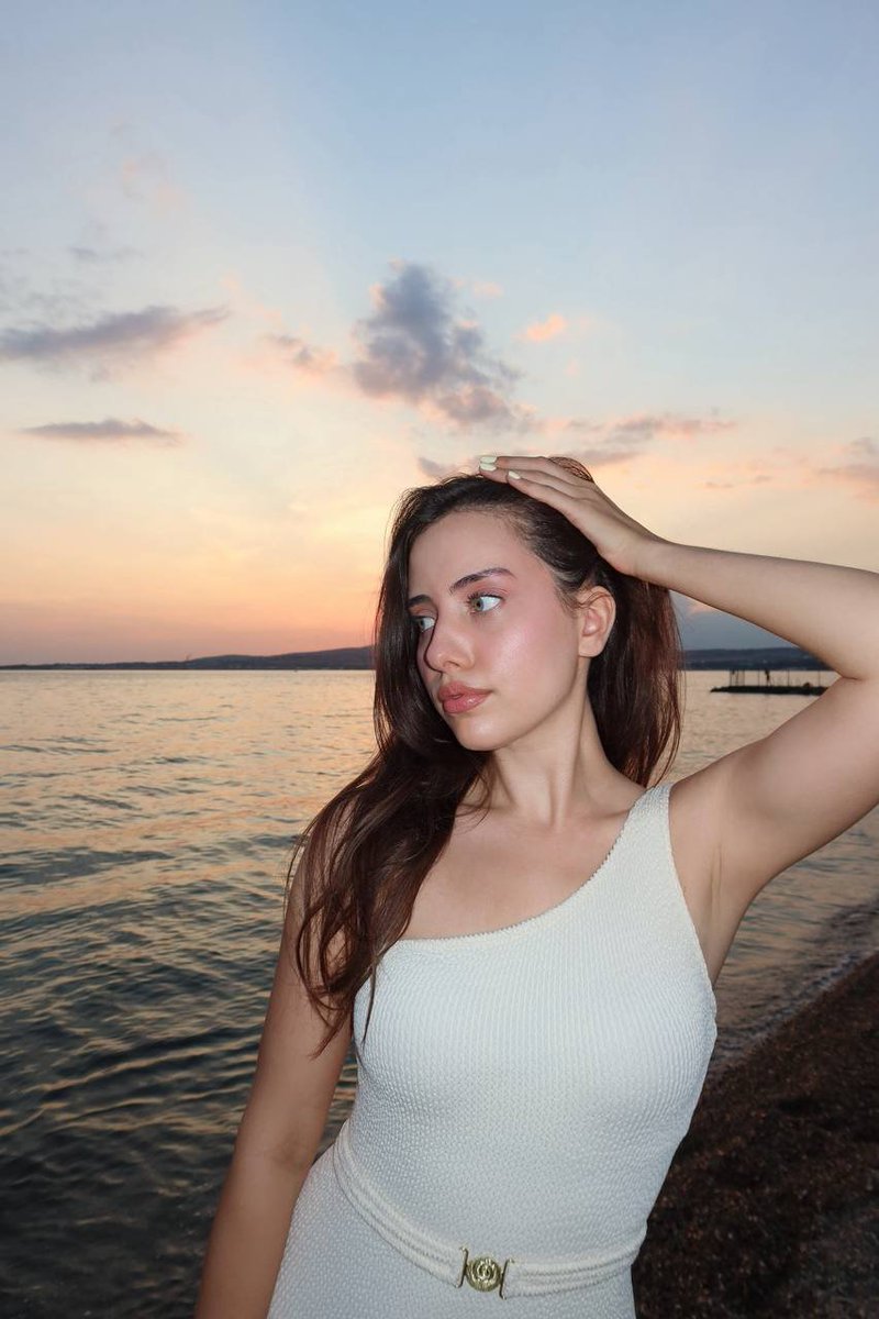 It is a weekend i was missing to go to beach⛱️⛱️⛱️⛱️🛏️⛱️⛱️