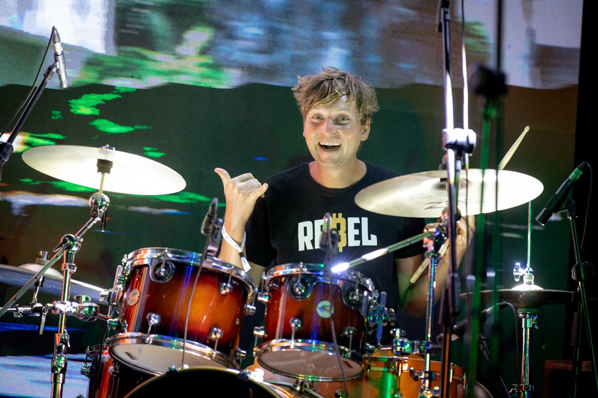 Had so much fun playing the drums last night 🚀
 
Lots of people think my life revolves only around Bitcoin, but that’s not true—it’s just 99% Bitcoin.”