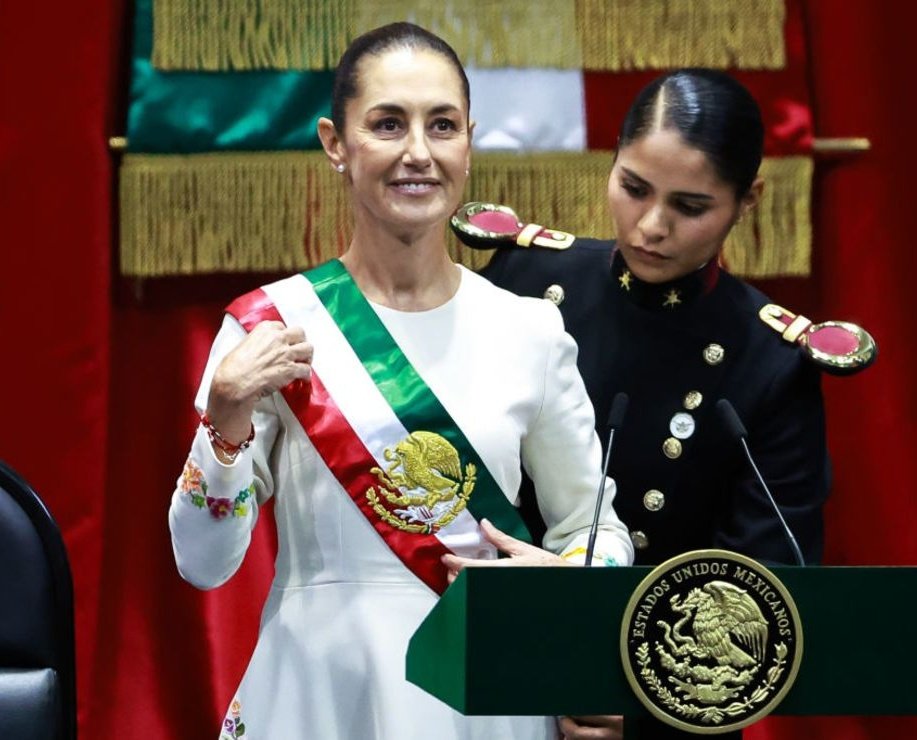 catrina_nortena's tweet photo. #YoConMiPresidentA 
🚨 Ante los Ataques y las Amenazas Arancelarias del Racista de Trump es hora de cerrar filas y de estar todos unidos con nuestra PresidentA @Claudiashein 

RT Masivo si estás de acuerdo... https://t.co/wahqck1FRM