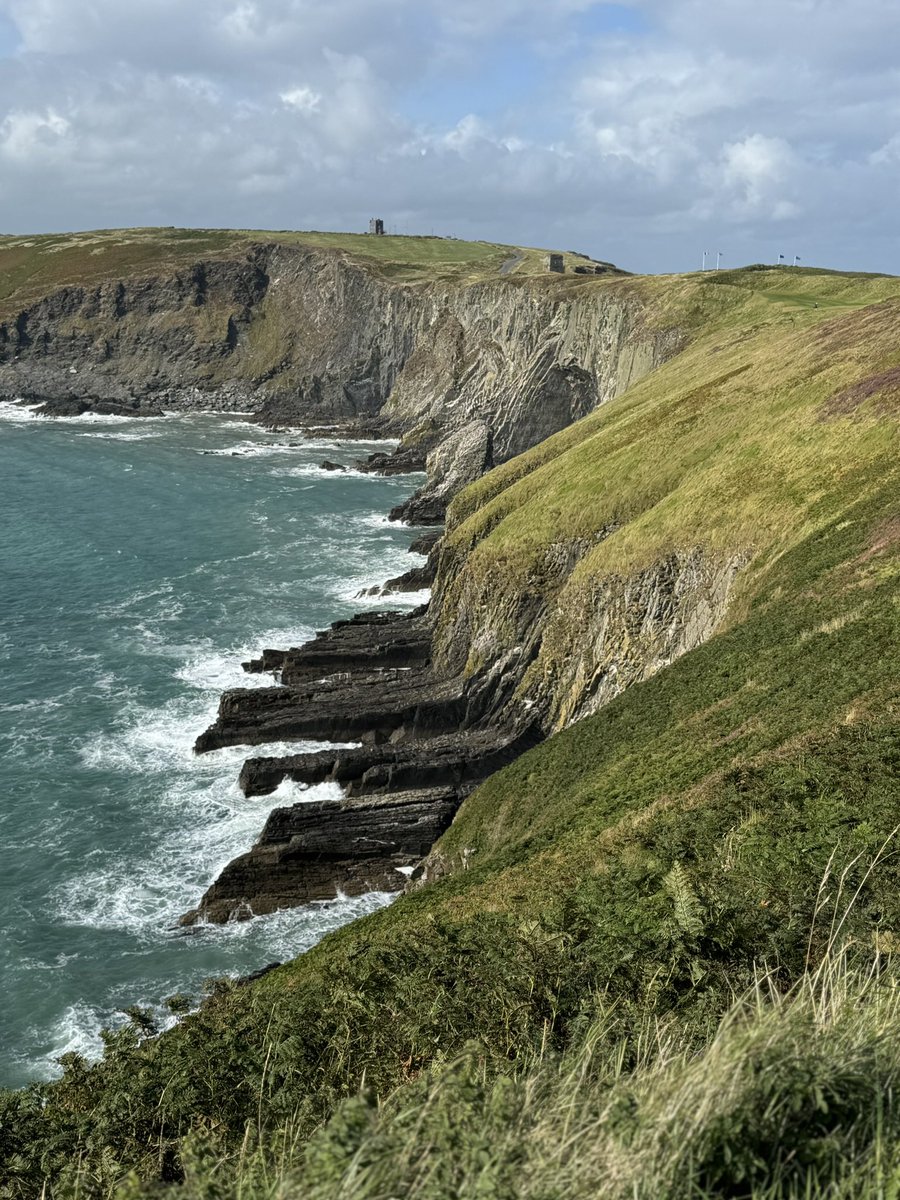 kwoo7's tweet photo. @jamierkennedy Old Head https://t.co/bglzjF8HGd