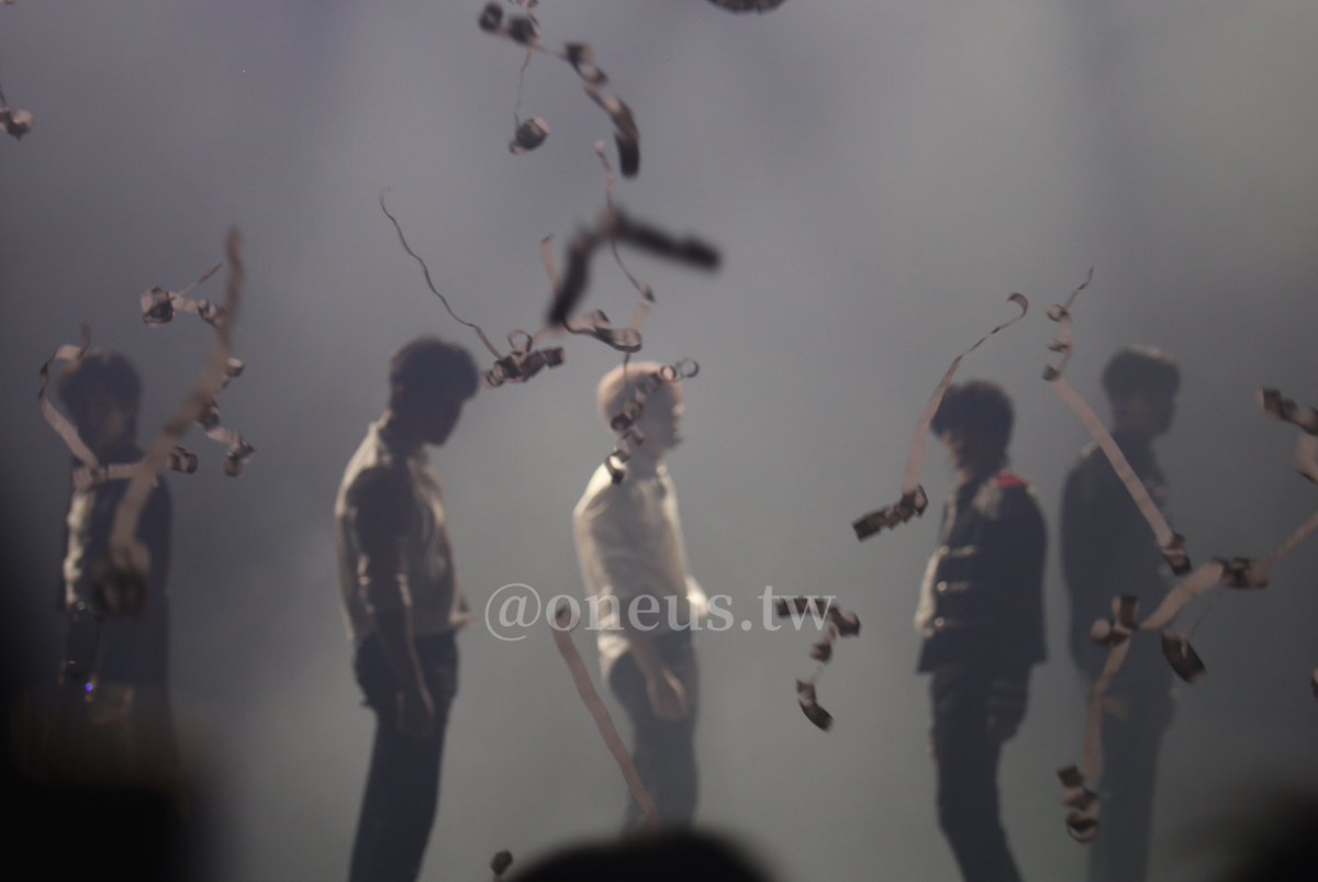 250201 2ND WORLD TOUR

#ONEUS #원어스