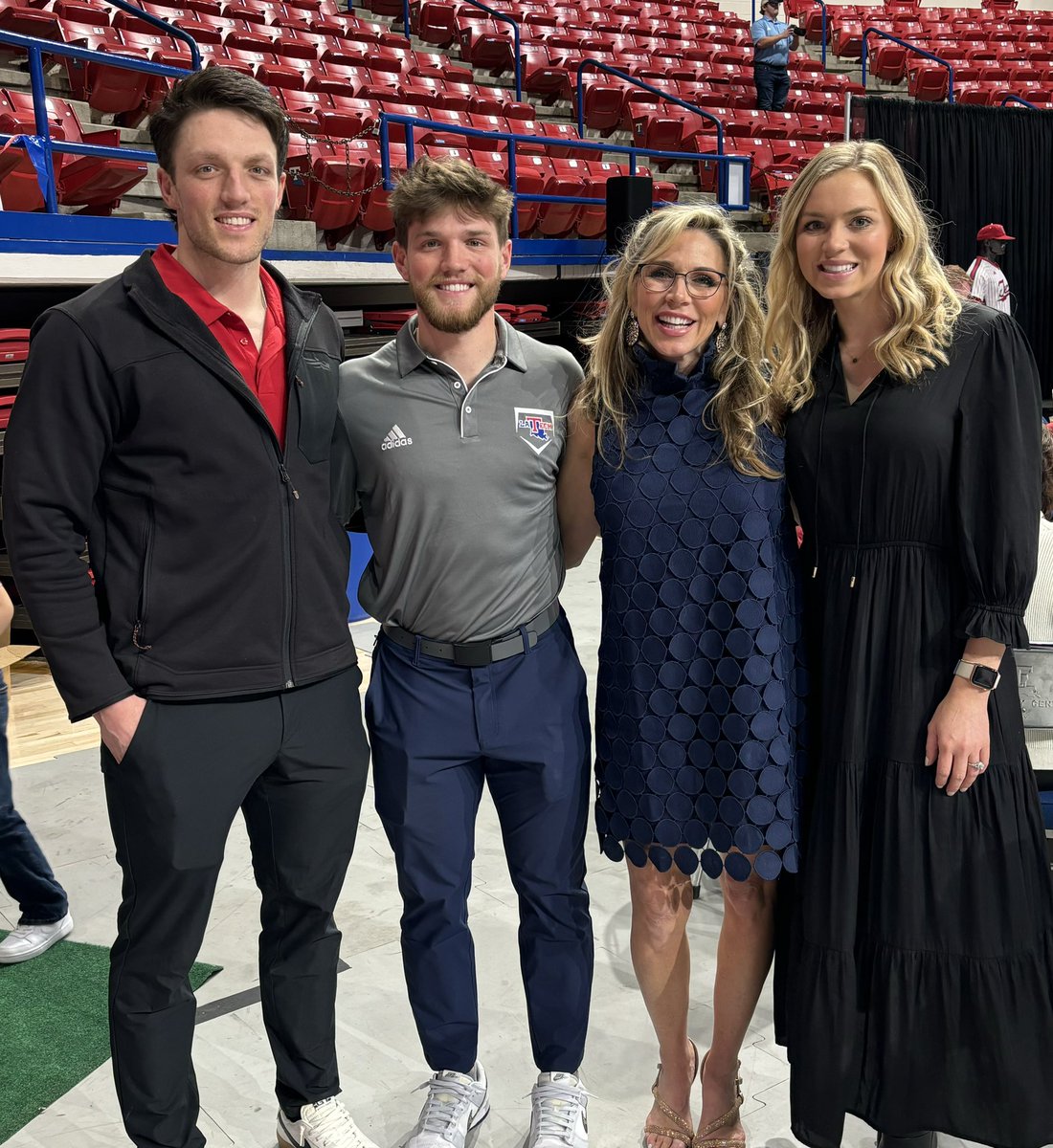 Teri Netterville tweet media