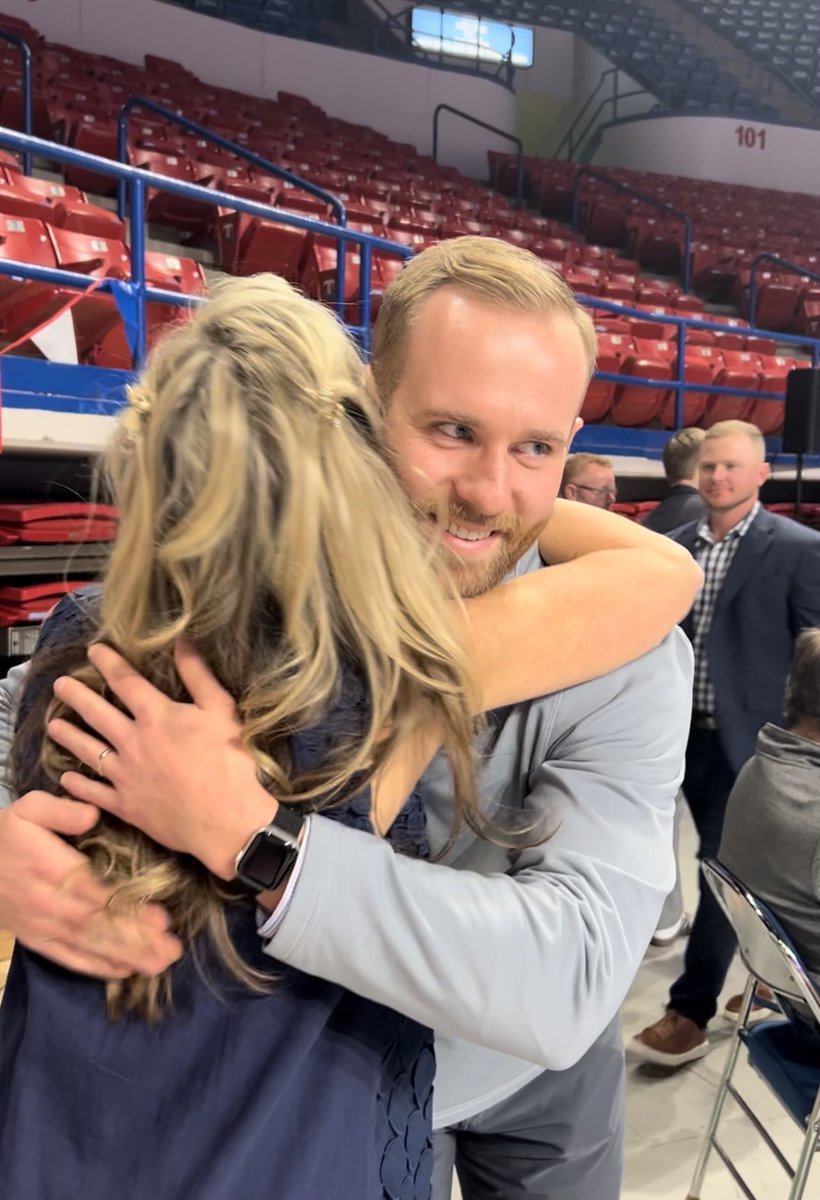 Teri Netterville tweet media