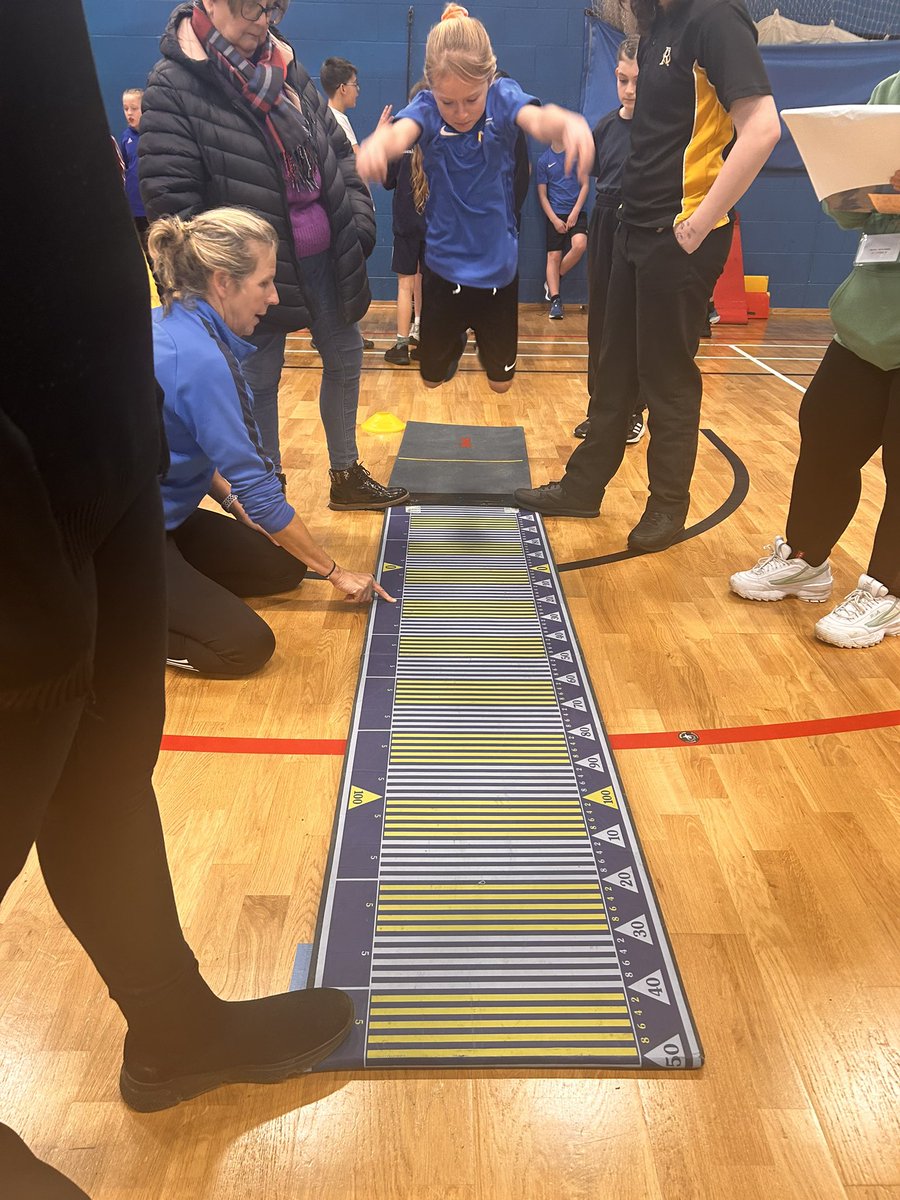 Norbridge_PE's tweet image. Team Norbridge came in a close second place at the Athletics final for Bassetlaw today - we are so proud of you! 🥈