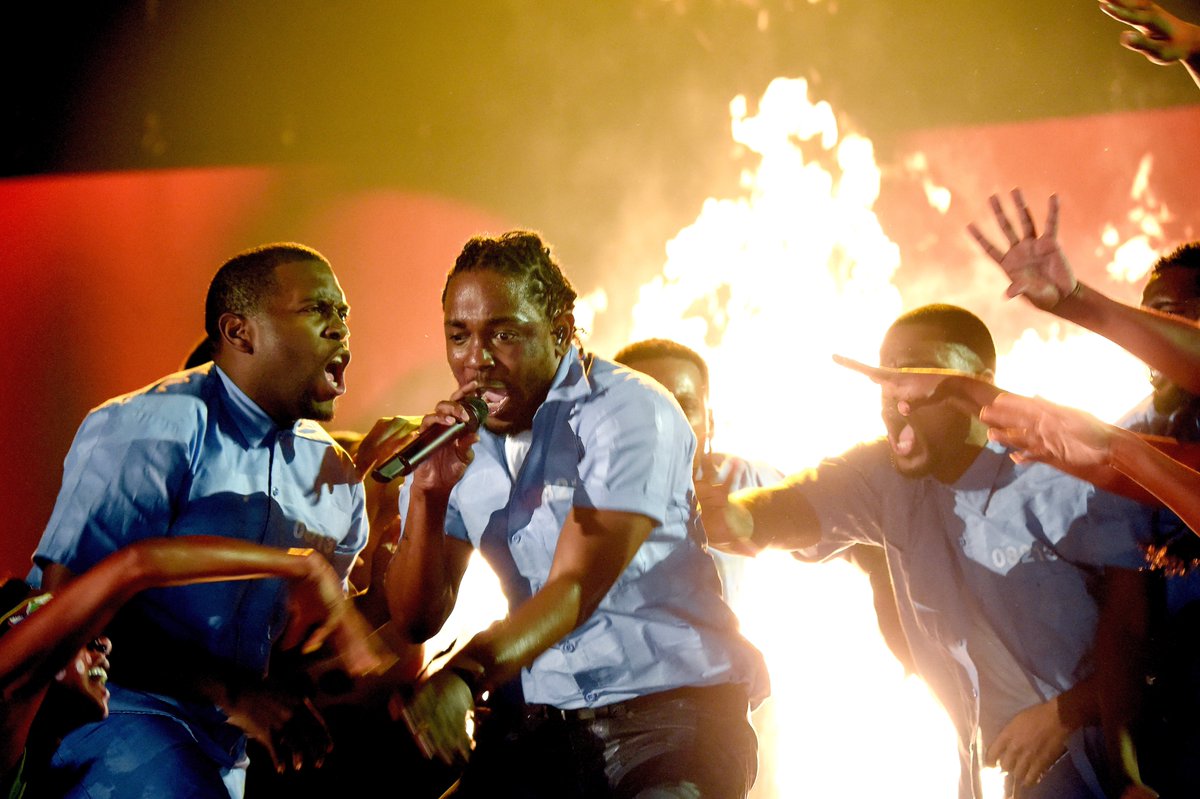 chartdata's tweet image. Kendrick Lamar's 2016 performance is the most searched #GRAMMYs rap performance in Google history (US).

He performed "The Blacker the Berry", "Alright" and "King Kunta".