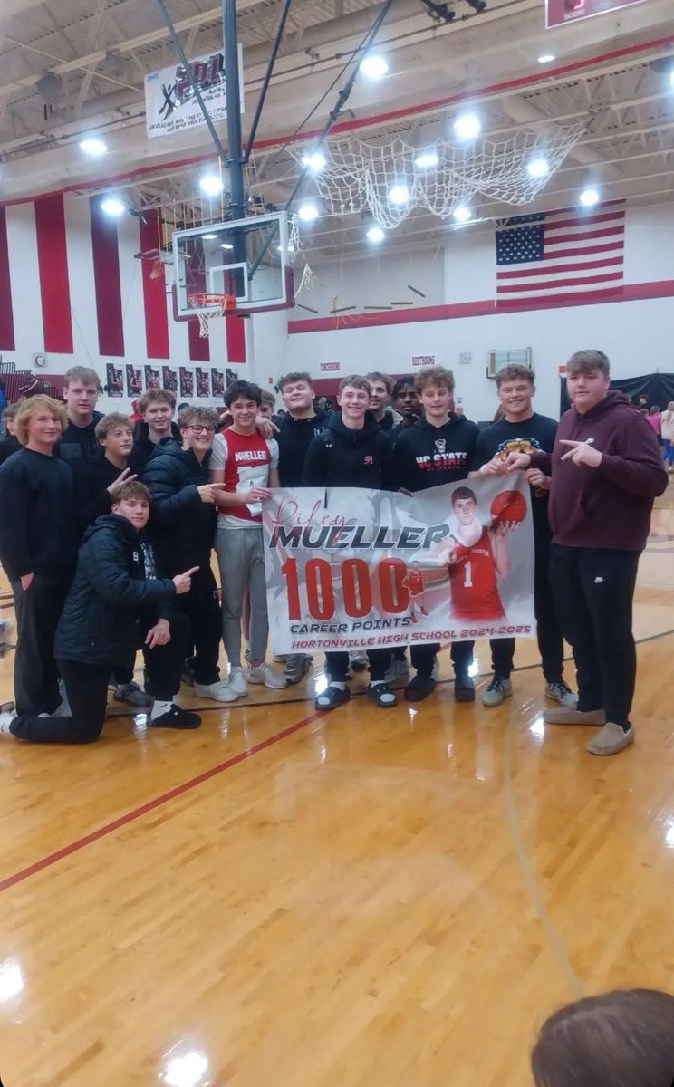 Hortonville Hoops tweet media