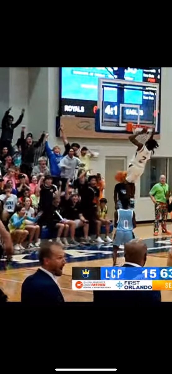 🦁🏀💪🏾
2027 5'10" PG Cory McPherson (<a href="/Cory2solid_/">Cory</a>) of <a href="/TFARoyalsMBB/">The First Academy Orlando Men's Basketball</a> broke his finger in the 2nd game of the season &amp; missed two months of basketball. In his 4th game back, he got his 1st career dunk! Faith Over Fear is a REAL THING. He's up next in Orlando... #DoMore