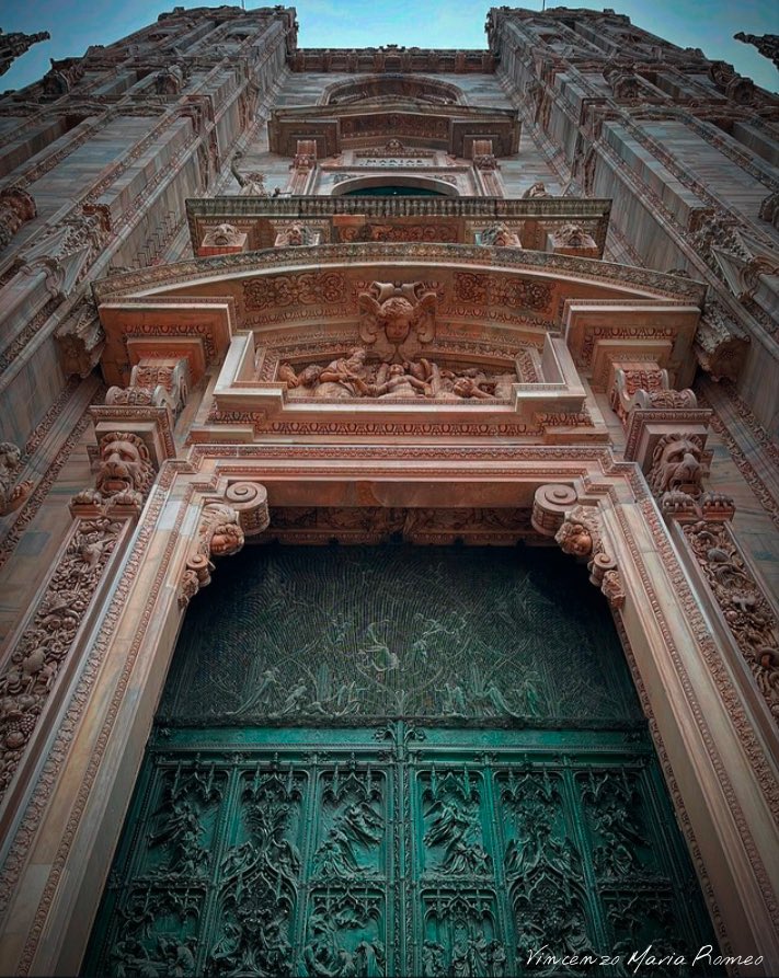 VincenzoMariaRo's tweet photo. #Ammirando #MilanCathedral #Prospettive
.
.
.
#1ScorcioDiPoesia 
#1ViaggioNellInconscio
#VincenzoMariaRomeo https://t.co/nNL86rdZLD