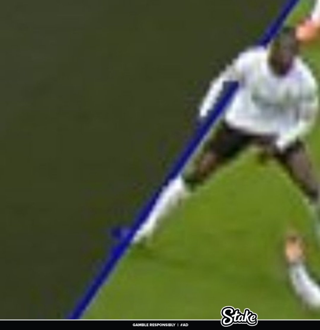 I think we need to start a conversation about Livarpool #BOULIV