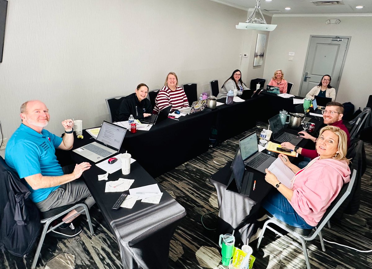 TSELA Board retreat for onboarding new members, planning for the Feb. 28th Spring event, and working on the SOP. It’s going to be a great year!