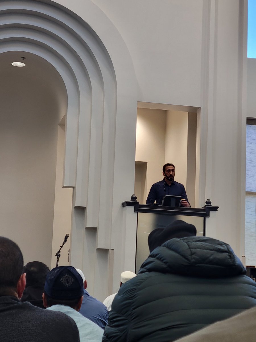 ABRJEE's tweet photo. Alhamdulillah! It's a true honor to meet the inspiring Ustad Nouman Ali Khan!
His wisdom and insights inspire countless souls, and I feel truly blessed to have this opportunity! https://t.co/QE1jaMnkFR