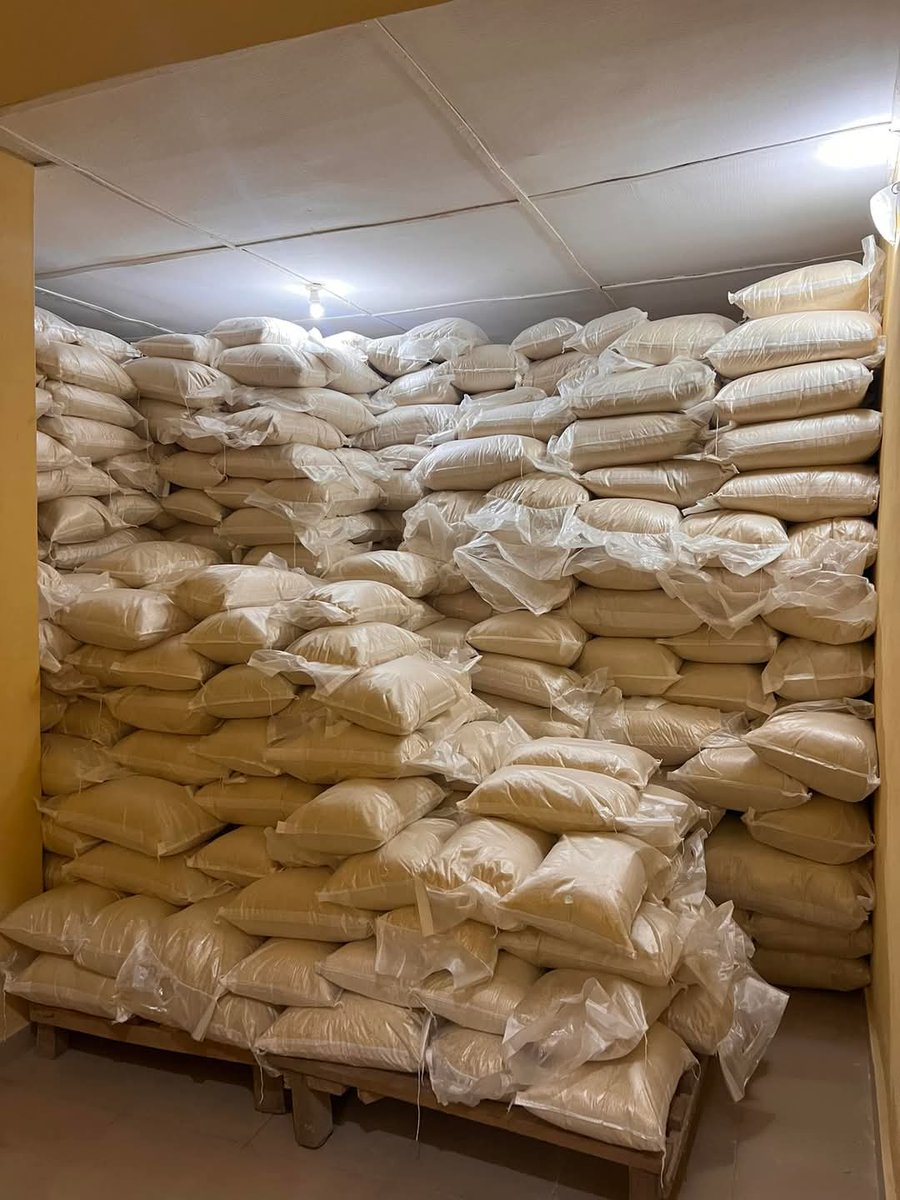I'm excited to hear this from Enshet Crop Solutions. The company is being operated by 4 young Ekiti men.

Read below :

🌍🚜 Exciting Project Update! 🌍🚜

I had the incredible opportunity to supervise the end-to-end production and processing of cassava plantations into garri,