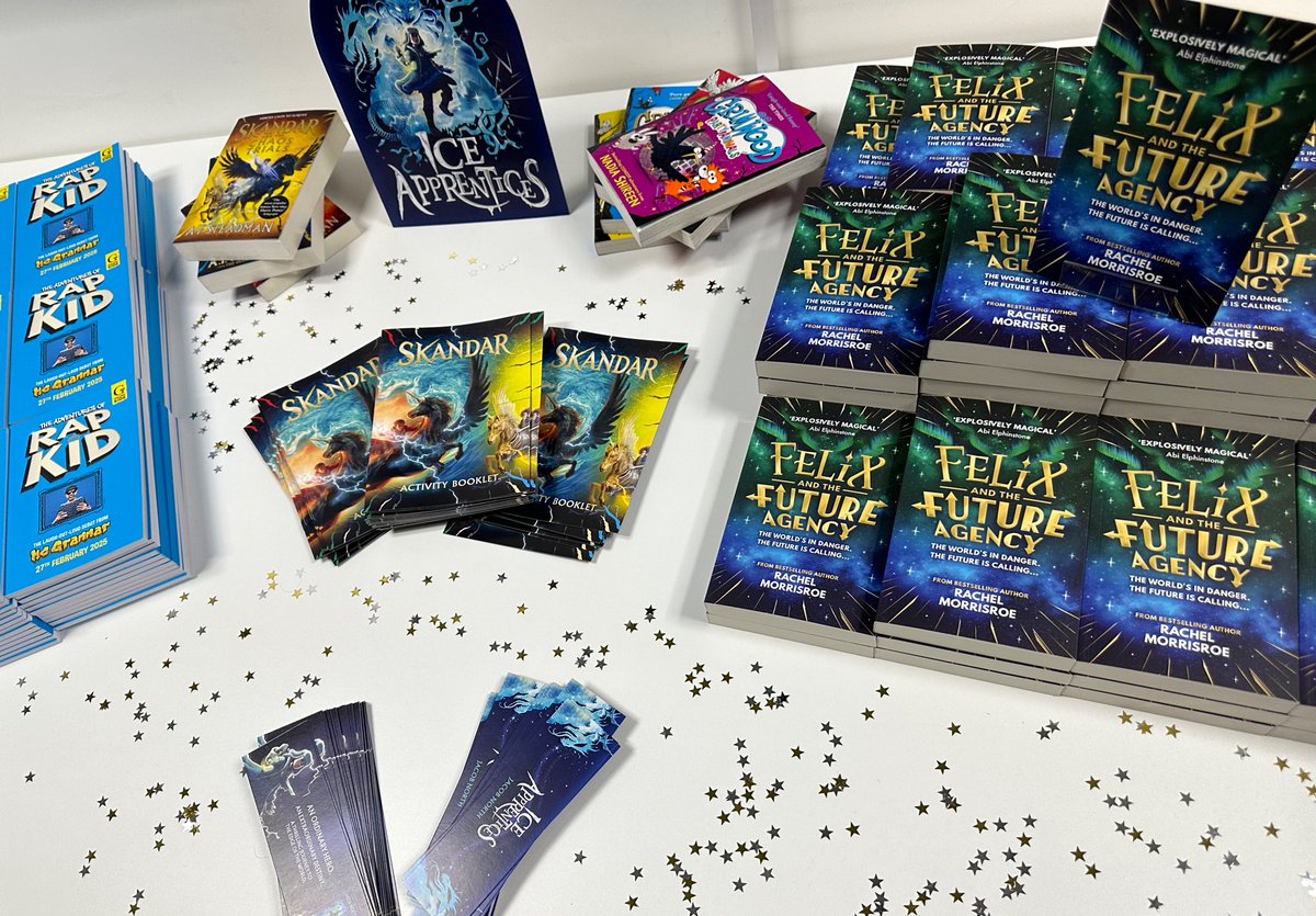 <a href="/mrsnicolabaker/">Nicola Baker</a> <a href="/ABelloWrites/">Abiola Bello</a> <a href="/annabelwriter/">A.F. Steadman</a> <a href="/EmilyJaneClark/">Emily-Jane has a Knobbly Bottom (book!)</a> To wrap I wanted to say a HUGE ‘ta very much!’ to <a href="/simonkids_UK/">Simon & Schuster Children's Books</a> for inviting me to this lush event, to the lovely bookish ppl <a href="/TanyaEfthymiou/">Tanya E</a> <a href="/BookSuperhero2/">LibraryGirl&BookBoy (Jo)</a> <a href="/ABelloWrites/">Abiola Bello</a> <a href="/RPPS_Library/">RPPS Library</a> @TJGriffiths <a href="/MissNCleveland/">Miss Cleveland 📚☕️</a> <a href="/YLGLondon/">YLG London</a> &amp; <a href="/HydeTash/">Tash Hyde</a> You make it such a joyful highlight 🖤📚✨