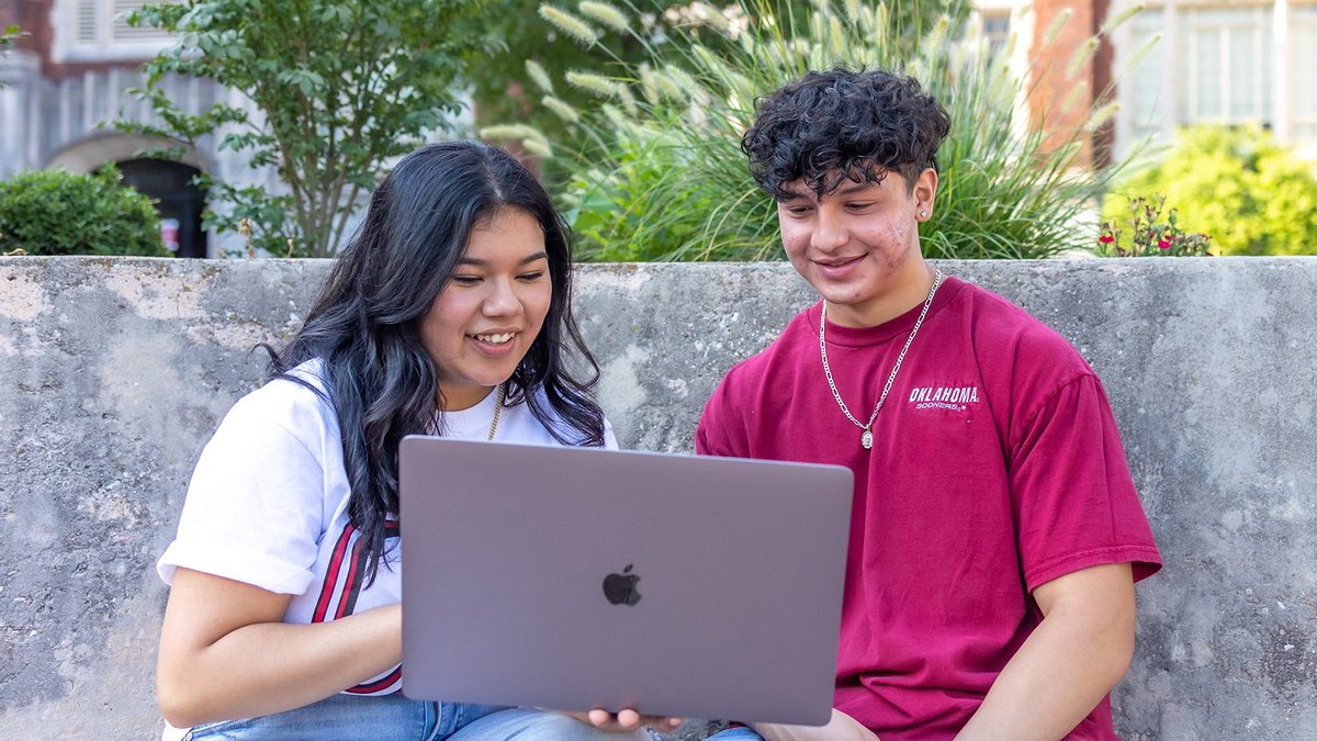 Today is the last day for current OU students to submit their CASH scholarship applications! Don’t miss this opportunity to apply for university scholarships for the '25-26 academic year. CASH closes at 11:59 p.m. CT, and you can submit applications at cash.ou.edu.