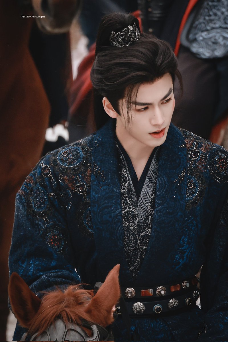 jblnghm_13's tweet image. bajingan ni org cakep banget #pinksun