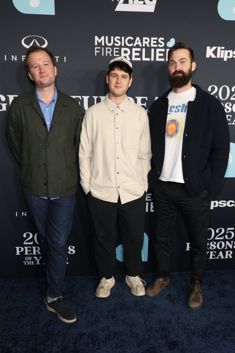 Vampire Weekend stun in new photo