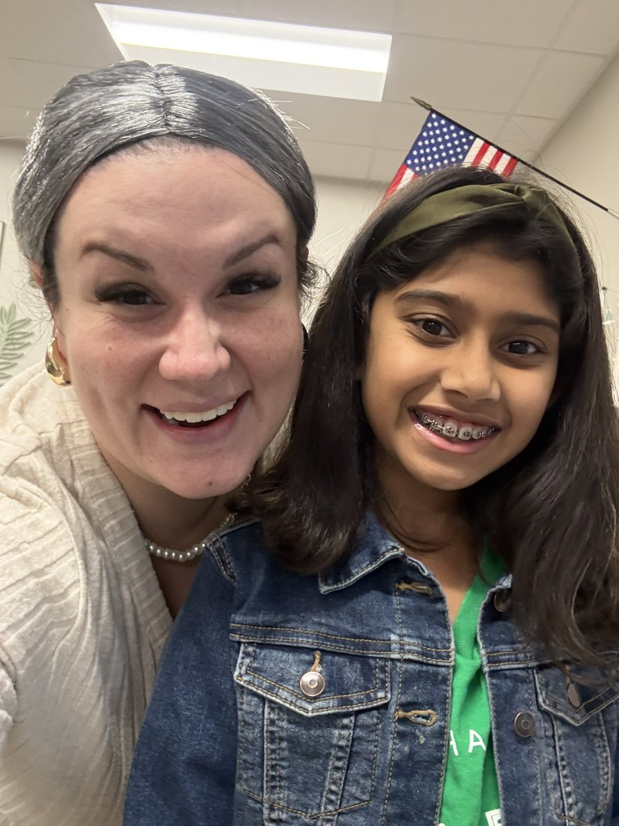 Haley Radcliffe, M.Ed (@haleypradcliffe) on Twitter photo This 4th grader has 100x the poise and public speaking skills I had at her age. Love having her as our Empati house ambassador! <a href="/FurrElem/">Furr Elementary School</a> #100thdayofschool This 4th grader has 100x the poise and public speaking skills I had at her age. Love having her as our Empati house ambassador! <a href="/FurrElem/">Furr Elementary School</a> #100thdayofschool