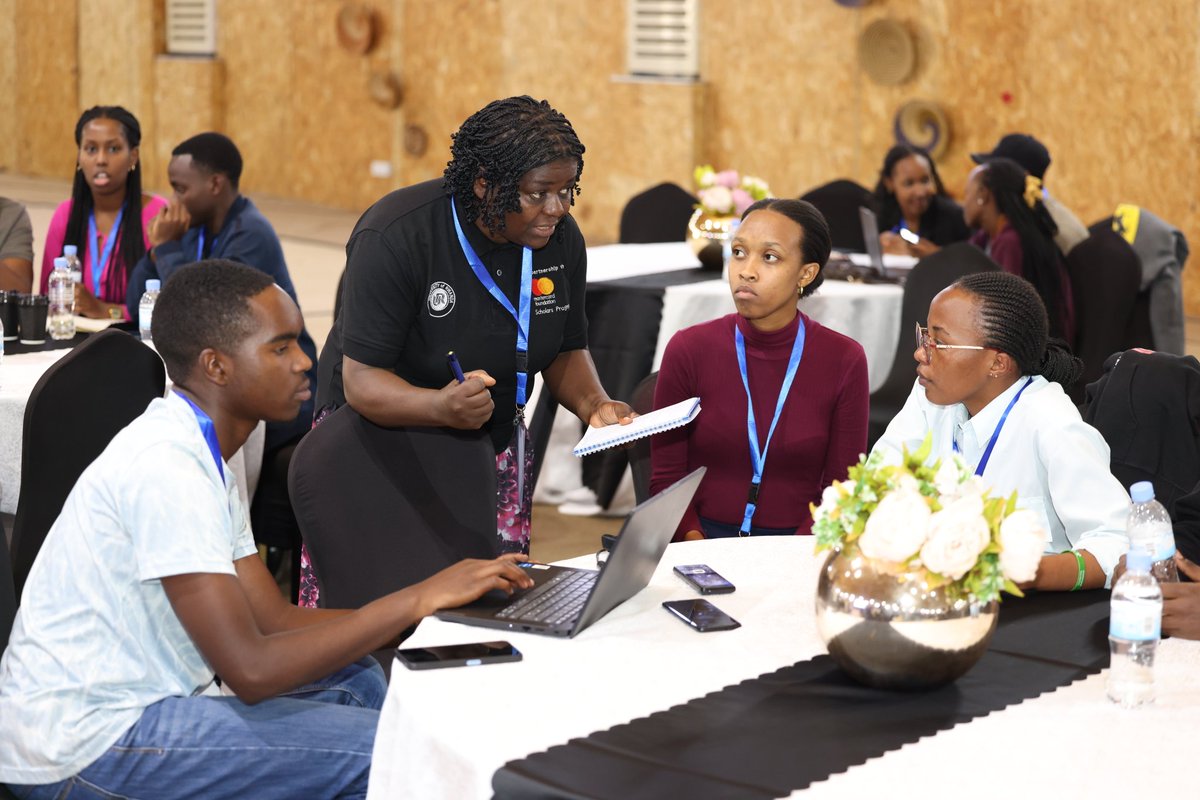 Uni_Rwanda's tweet photo. Today, DVC for Strategic Planning and Administration Dr @Rayndikumana officiated the opening of the #Hatana Innovation Bootcamp 2025, organized through the @MCFScholarsUR. 
The bootcamp aims to enhance students' skills in developing and implementing innovative ideas while supporting them in turning these ideas into reality.
In his address, he hailed students for their innovative ideas and encouraged them to keep innovating and finding solutions to address challenges, starting with their surrounding communities