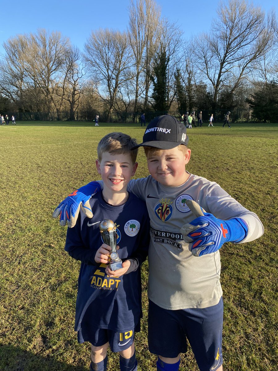 Great performance from the boys this morning. Battles hard all game with only 9 player and no subs. They showed real character to dig in and get the result. Well done to Ellis (rmom) and Oscar (mom) both were brilliant 👍💙💛
