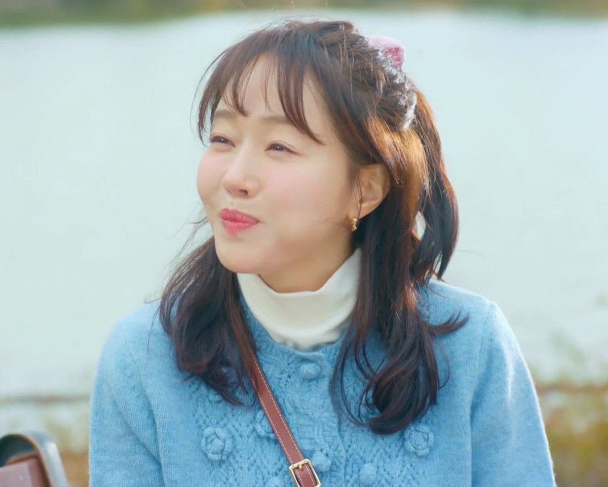 IDCHAPCHAP's tweet photo. 이 사람이 원상아였다는게 구라가틈 https://t.co/cnczygyQFX