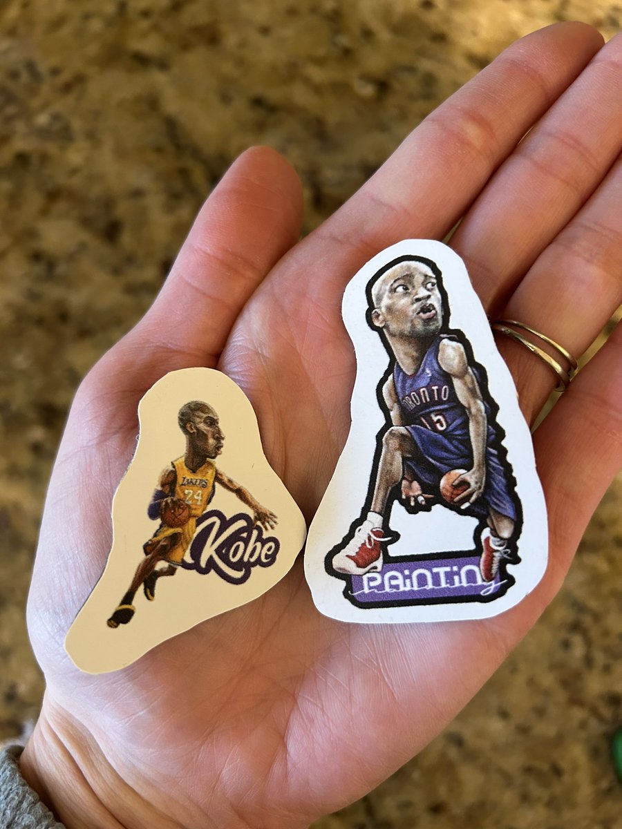 piericksmithart's tweet photo. In honor of the NBA Dunk Contest coming up, I’m giving away some of @SmithPierick’s magnets of former winners! 

✨ WIN this tiny set featuring Kobe &amp; Vince! ✨ 

All ya gotta do is:
❤️ this tweet 
🏃‍♂️‍➡️ be a follower 

Any 🔂 gets ya another entry!

Winner drawn 2/2! https://t.co/ATrWZFvlVI