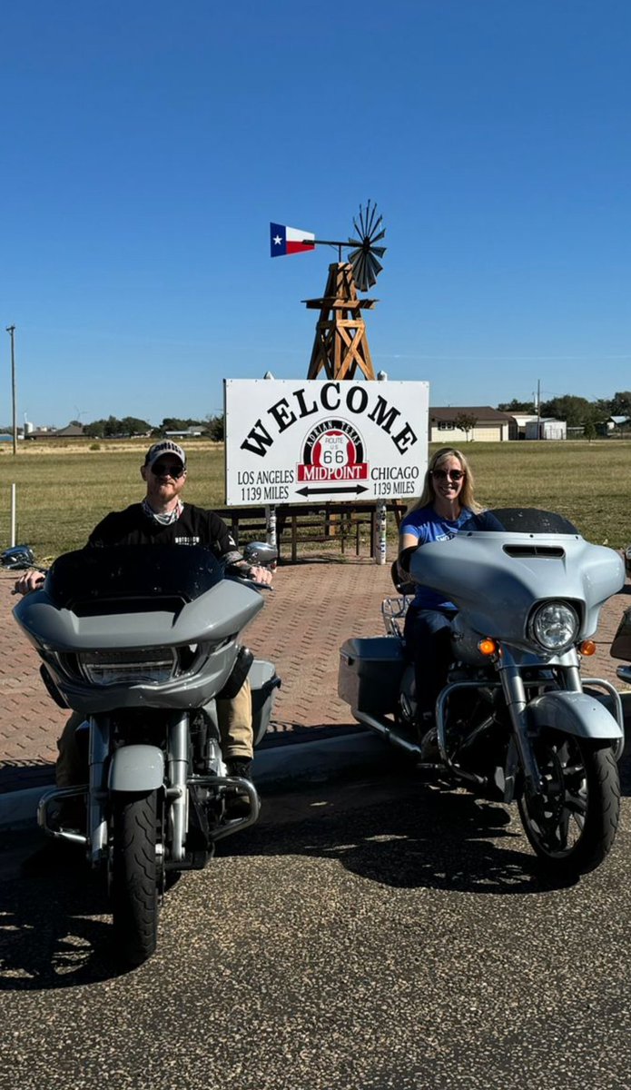 chris_foran's tweet photo. Route 66 Half way point https://t.co/kY9z4W887t