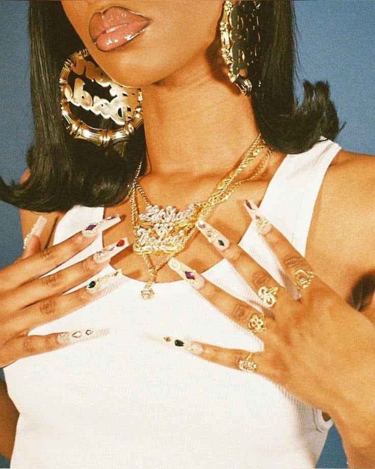 OkSoMik's tweet photo. So happy to be gang. Happy BHM, my loves ❤️ https://t.co/INx0la5laB