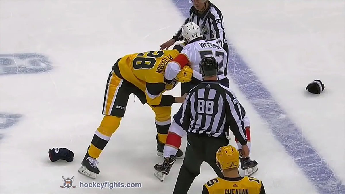 gopens_fphilly's tweet photo. Man I’ll miss Pettersson he really was a true Penguin. Such a talented defenseman and best of all he never backed down. I mean this mfer fought Tom Wilson and Nick Delauriers as possibly one of the skinniest defenseman out there. Hope you do well in Vancouver #MP28 https://t.co/Tr5i06LlD8