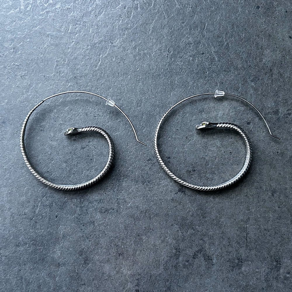 EvilPawn's tweet photo. The Vasuki Hoop Earrings have been released! This is a limited edition to the EPJ Snake Family of jewels appearing during the Year of the Snake.
🐍 🌀 ✨ https://t.co/2py2m4W7qn