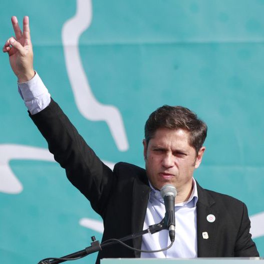 JonatanVialeXD's tweet photo. 💣¿QUERÉS LA DESTITUCIÓN DEL INÚTIL DE AXEL KICILLOF?

1- SI ✅ 
2- NO ❌

#KicillofAsesino https://t.co/eDgcQ0qa9B