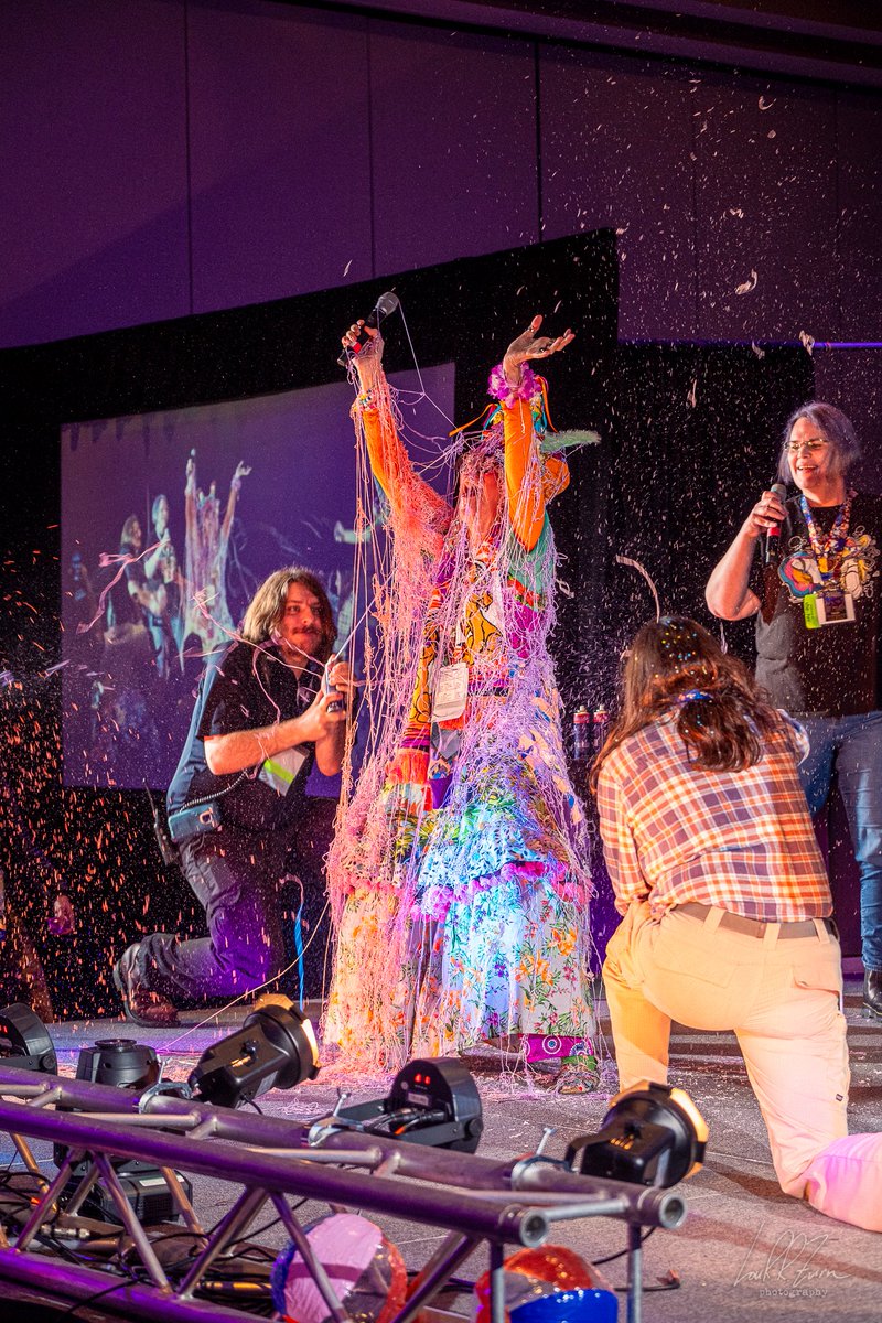 2024 BABSCon highlights with the fabulous Miss <a href="/Elley_Ray/">Unicorn-Dragon QUEEN🦋⭐️🎶🦄🌊</a> 💝

Sponsor luncheon, scrapbook workshop, and lots and lots of silly string!
