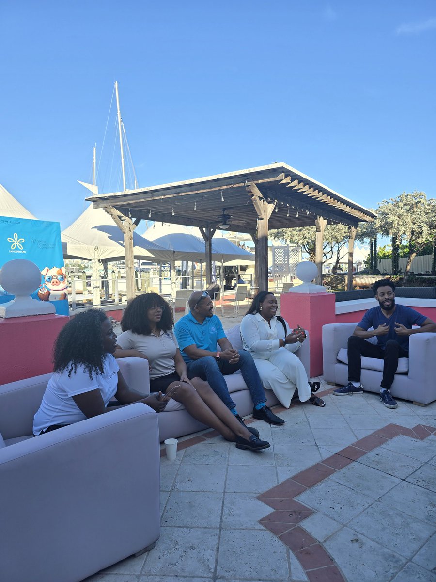 built on stellar. <a href="/KuraPayments/">Kura</a> makes remittance payments for Haiti flow seamlessly, from sending to spending. Founder Stéphanie Joseph is out at <a href="/oasisonchain/">Oasis Onchain 🏝️</a> to connect with builders, dreamers, and entrepreneurs in the Caribbean.

our ecosystem in the real world ✨