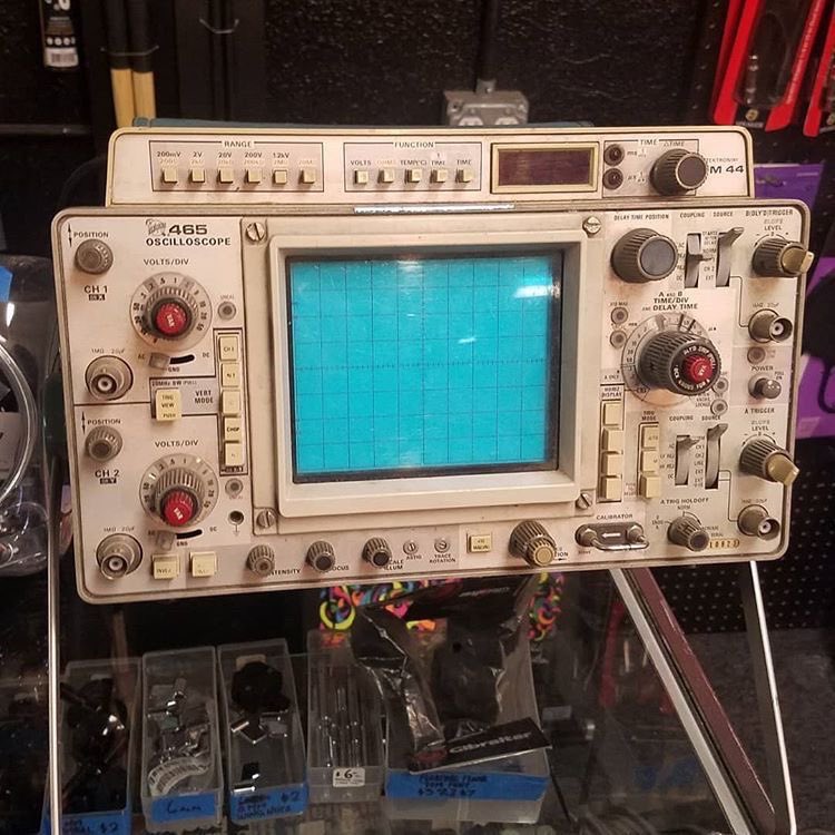 ComputerKisser• Sirmo (@kissurcomputer) on Twitter photo 