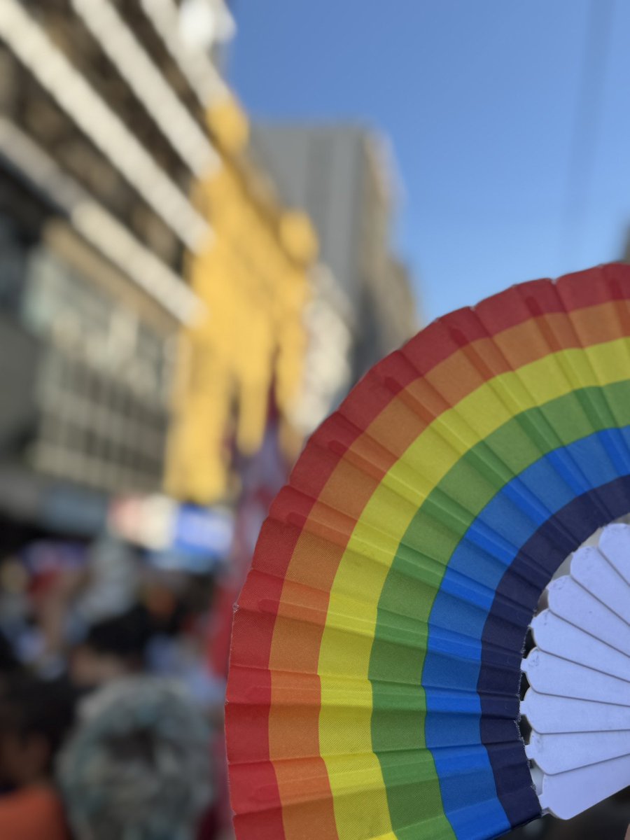 jr_cba's tweet image. Creíamos que había derechos que ya no se tocaban. Marchamos porque nos mostraron que sí querían tocarlos. En #Córdoba no nos van a hacer esconder. 
#1F