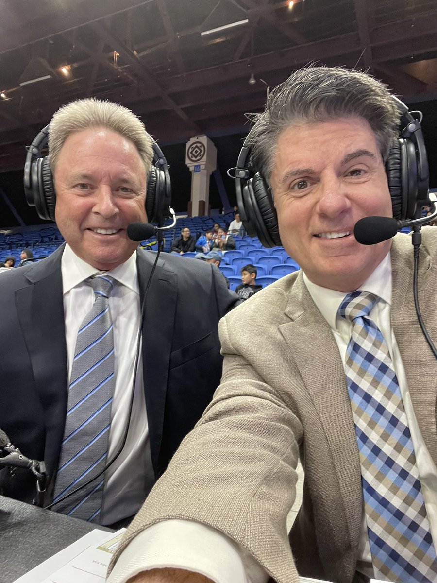 davebenz's tweet image. Ready to go with the legendary @coachbenbraun for @SanJoseStateMBB against @AF_MBB at the top of the hour on @NBCSAuthentic!