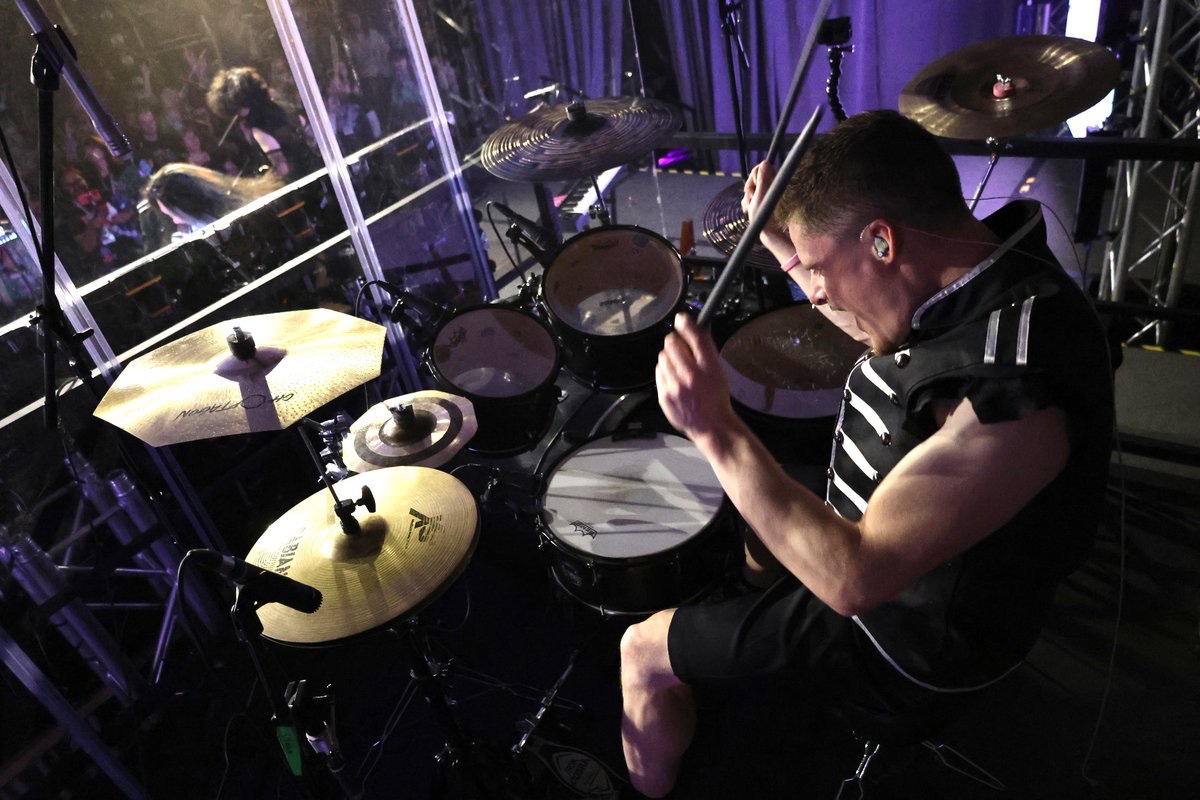 Last night was probably the sickest set I played in a very long time. Super stoked with the MLR performance!!!

📸 @.BrokenSkies